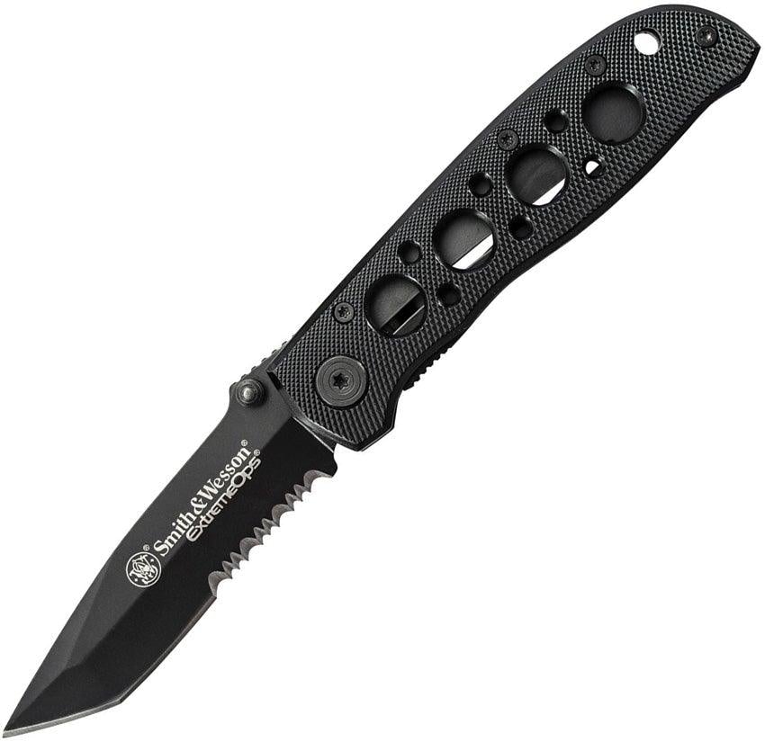 Smith and Wesson Extreme Ops Linerlock Hunting & Survival Knives Shield Protection Products LLC.
